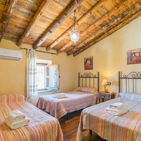 5 Bedroom In La Cardenchosa * El Alcornocal