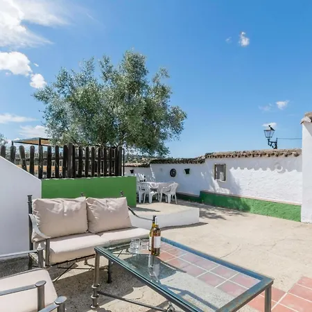 5 Bedroom In La Cardenchosa Holiday home