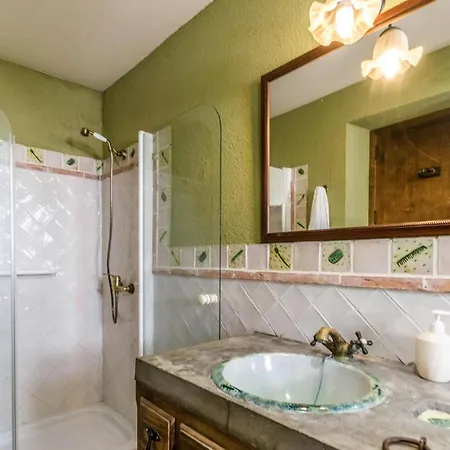 5 Bedroom In La Cardenchosa * El Alcornocal
